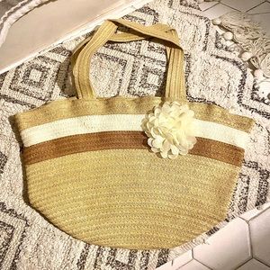 Straw Tote ✨FWP✨